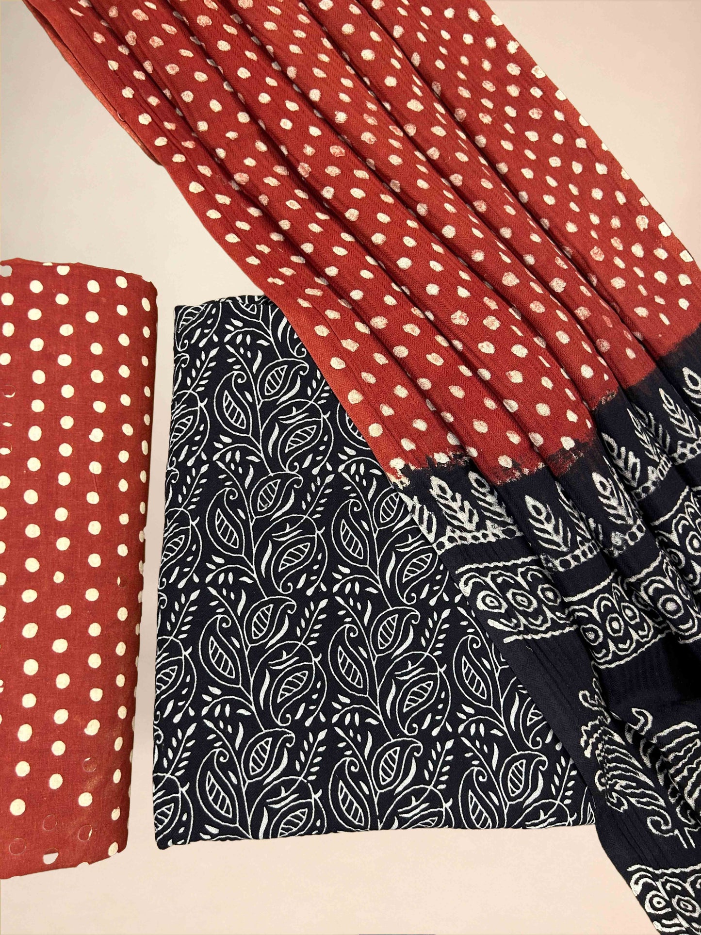 Multicolor Pasmina Handblock Printed Cotton Suit Set | Red