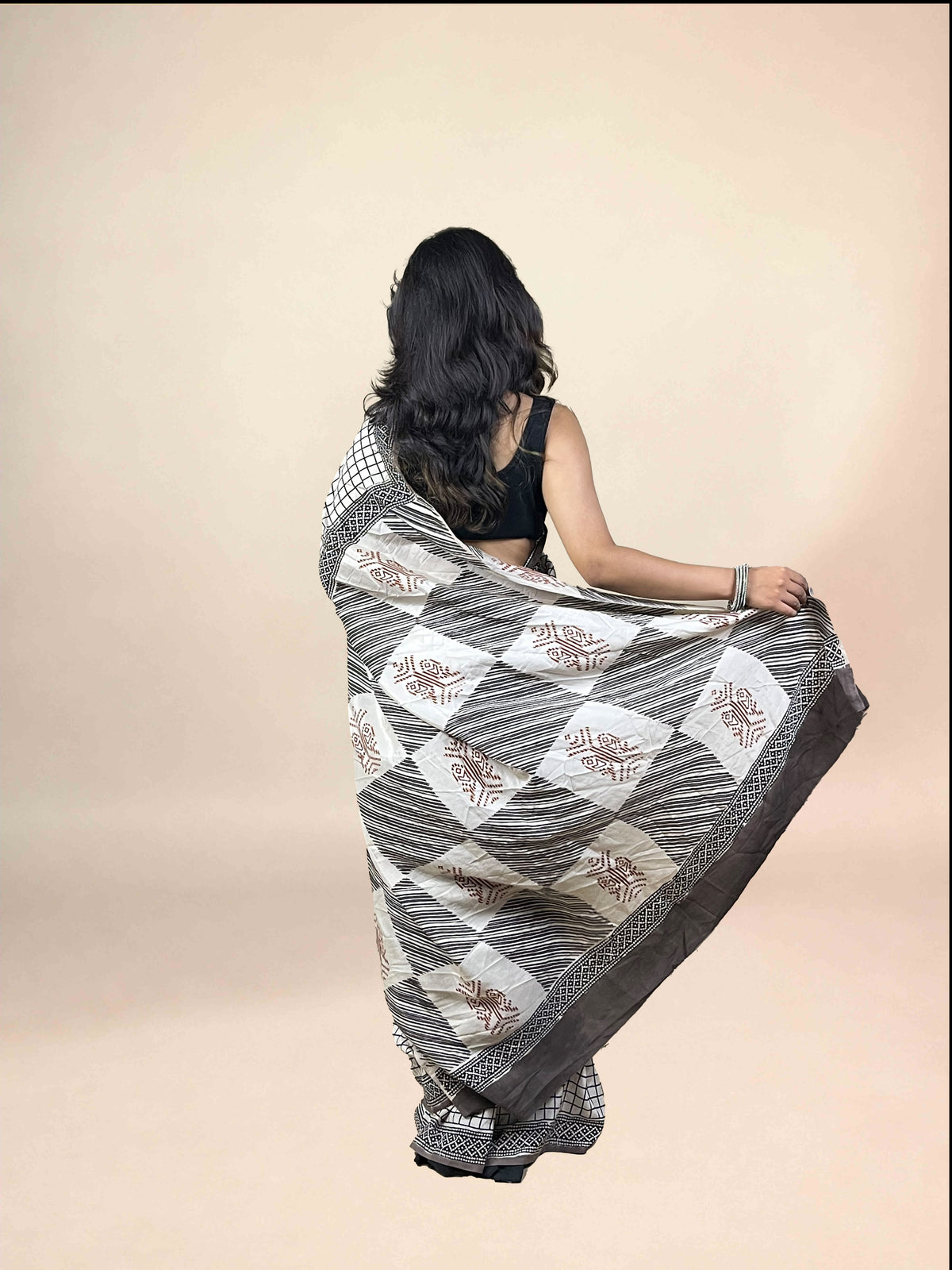 White Fakira Assam Silk Handblock Printed Saree