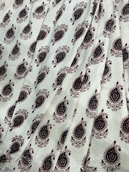 Off White Ornamental Paisley Fakira Print Hand Block Printed Fabric