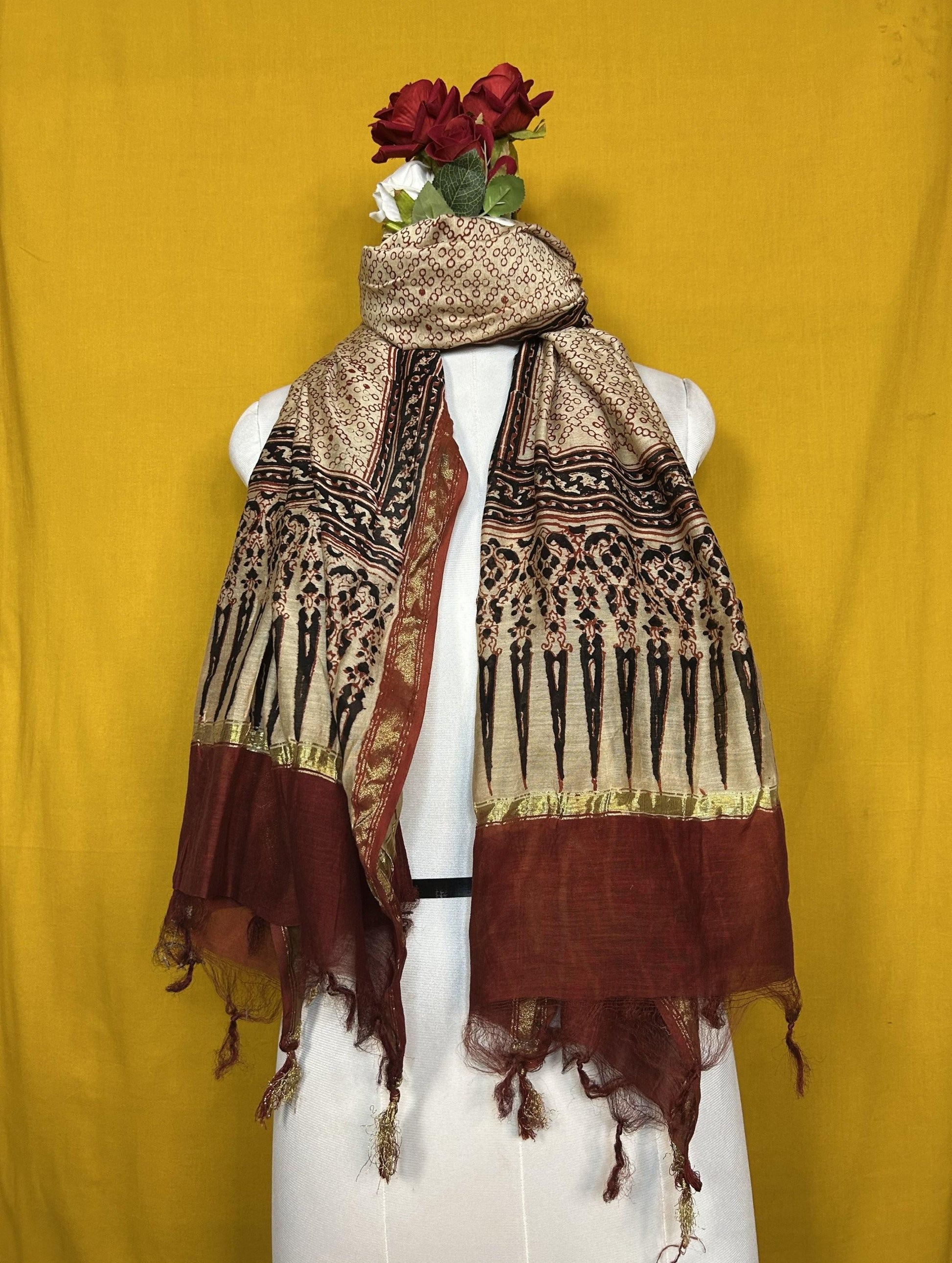Saudagiri Chanderi Handblock Printed Dupatta Red