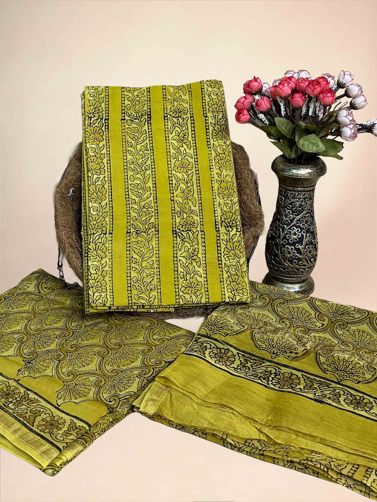 Chartreuse Green Vanaspati Maheshwari Suits