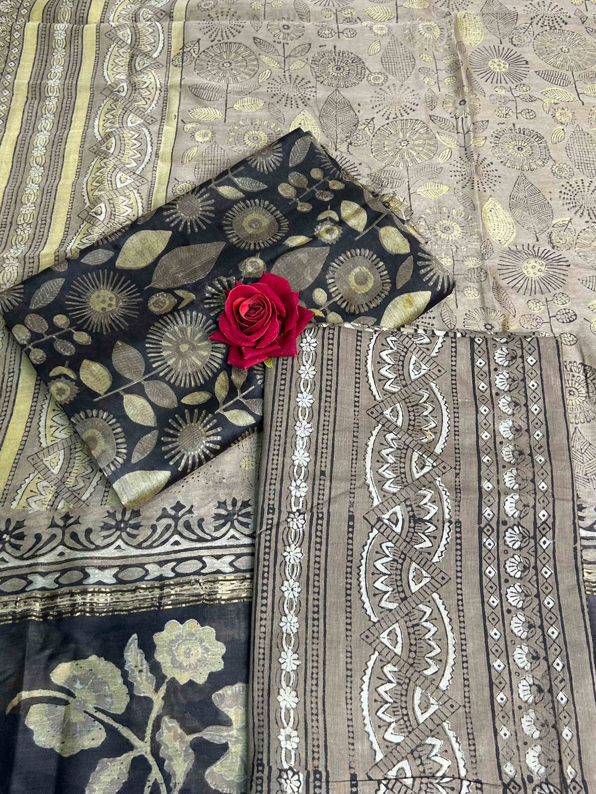 Charcoal Grey Vanaspati Maheshwari Suits